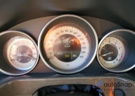 2014 Mercedes-Benz E 350 z USA, uszkodzony, nr VIN WDDHF5KBXEA982799